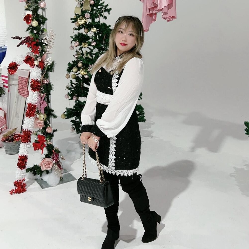 Set: K-Pop inspired Top and Skirt - Picture 7 of 7